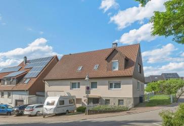 Einfamilienhaus mit Scheune und Charakter in Oberboihingen