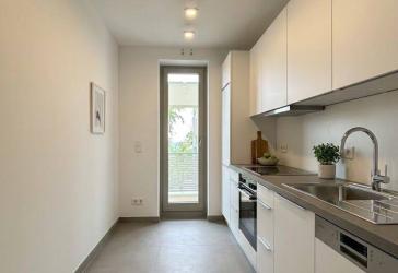 Für anspruchsvolle Singles oder Paare - sanierte 2 Zimmer im olymp. Dorf! | WE 13.07