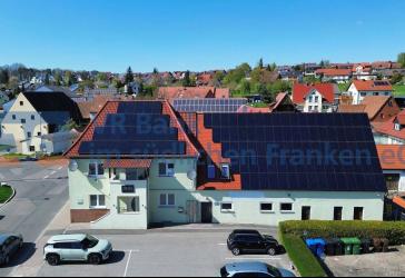 Modernisiertes Wohn- und Geschäftshaus mit 5 Einheiten in Rohr