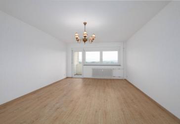 Aussicht genießen, Potenzial entfalten - 2 Zimmer mit Balkon & Garage