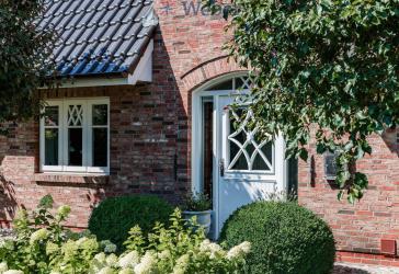 EINZIGARTIG & HOCHWERTIG - freistehendes Einfamilienhaus in Wrixum