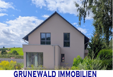 Neuer Preis! Neubau 2024 -DHH mit Wintergarten & PV – Jetzt individuell fertigstellen!