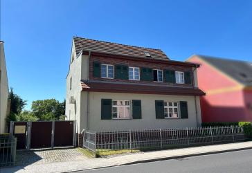 Charmantes Einfamilienhaus mit idyllischem Gartenparadies in Werder (Havel)