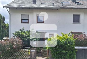 Doppelhaushälfte in Uttenreuth...Viel Platz für die junge Familie