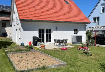 Von Privat: Einfamilienhaus mit Garten in Ebermannstadt