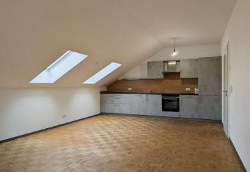 schöne 2-Zimmer-Wohnung in Zandt zu vermieten (Zweitbezug)