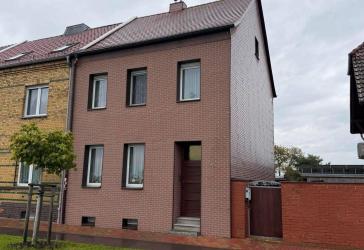 Vorschaubild Reihenendhaus