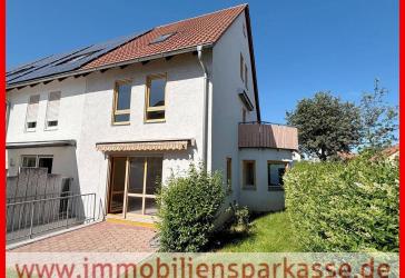 Solides, vielseitiges Haus mit Garten, Garage und Stellplätzen!