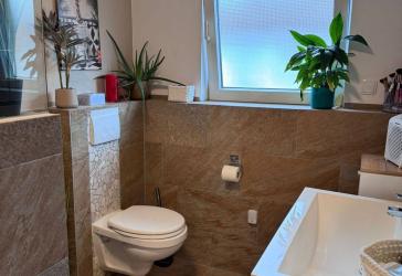 Wunderschönes Reihenmittelhaus – außen kompakt, innen ein echtes Raumwunder!