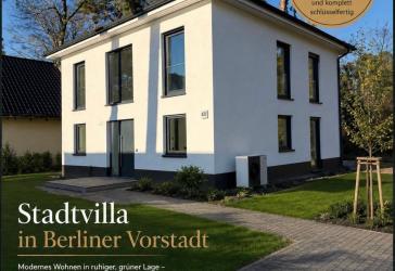 Hochwertige Stadtvilla im Erstbezug – exklusiv wohnen vor den Toren Berlins.