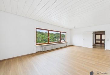 Großzügige 4-Zimmer-Wohnung mit Panoramablick in Bad Ems!