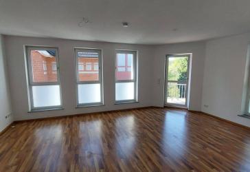 Sonnige helle 2-Zimmer-Wohnung Falkensee im Grünen ab sofort