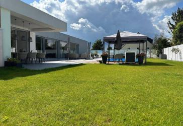 Vorschaubild Villa