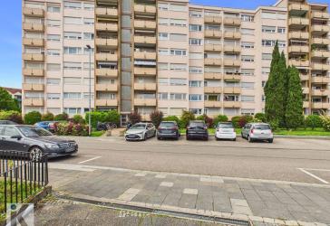 Vermietete 2-Zimmer-Wohnung mit Aufzug und Garage
