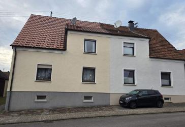 Gemütliches 1- 2 Familienhaus mit 4 Zimmern in Bexbach Kleinottweiler