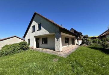 Freistehendes Einfamilienhaus mit Sauna & ausbaufähigem Dach zum Ankommen und Glücklichsein