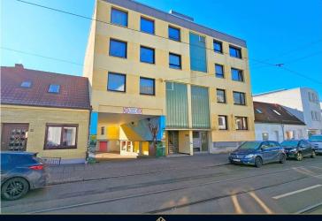 Bremen-Hulsberg! Modernisierte 6-Zimmer-WG in Top-Lage - attraktive Kapitalanlage mit Faktor 15,9!