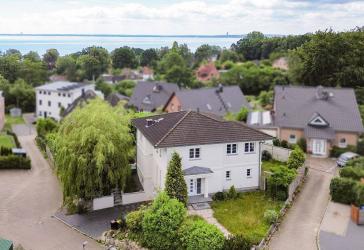 Vorschaubild Villa