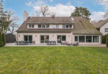 Vorschaubild Villa
