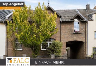Schönes Zweifamilienhaus in Königsdorf!