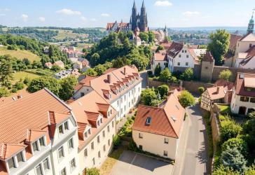 +++ Gründerzeithaus mit 4 Wohneinheiten über den Dächern der Porzellan-Stadt Meißen +++