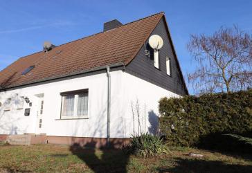 Doppelhaushälfte mit Garten in ruhiger Lage von Gerwisch- naturnah und gut angebunden