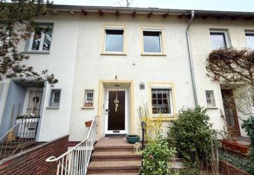 Reihenmittelhaus mit Potenzial in Oldenburg