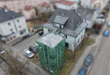 Hohes Bebauungspotential! Grundstück mit Altbestand an frequentierter Straße in Ingolstadt-Süd!