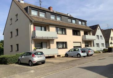Geräumige Dachgeschosswohnung in Bergheim Thorr