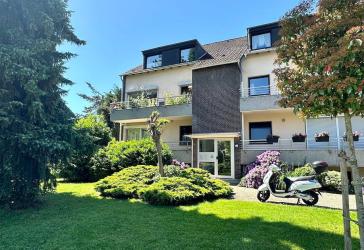 Modernisierte Dachgeschosswohnung in beliebter Wohnlage