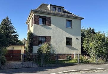 Eigenheim am SW-Stadtrand mit schönem Garten