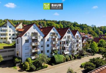 Kapitalanlage mit Weitblick! Großzügige 4,5-Zimmer-Wohnung mit Balkon & Tiefgaragenbox in Weingarten