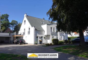 RESERVIERT! Wohnen mit Charakter: Komfortable, großzügige Maisonette-Wohnung mit zwei Dachterrassen