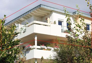 Großzügige DG-Wohnung mit Südbalkon und Blick auf die Wiesen und Wälder