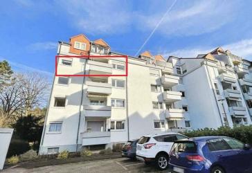 Sonnige 4-Zimmerwohnung in zentraler gepflegter Wohnlage + 1 Stellplatz - Provisionsfrei!