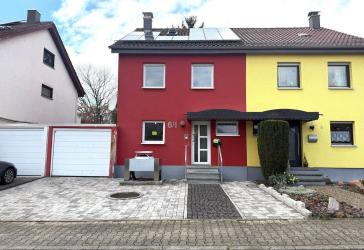 Schöne, moderne Doppelhaushälfte inkl. Garage u. Garten * in Bretten
