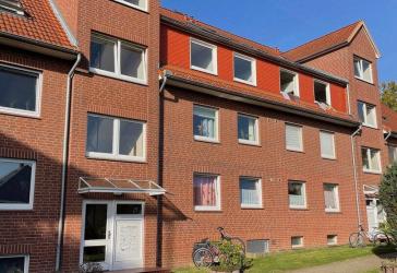 Wohnungspaket: 12 vermietete Eigentumswohnungen in ruhiger Lage, von 1994, provisionsfrei