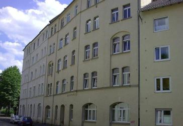 4-5 Zimmer Wohnung mit 110m² im 2.OG in Kassel Miete oder Mietkauf €400+NK