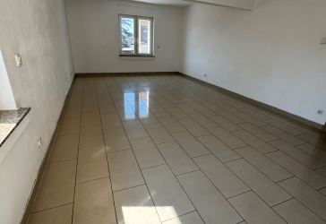 Helle 4-Zimmer-Wohnung mit Balkon in Köln - ca. 96 m²