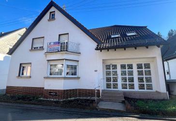 Top-Gelegenheit! Großzügiges Einfamilienhaus mit Potenzial in Kirn-Sulzbach zu verkaufen!