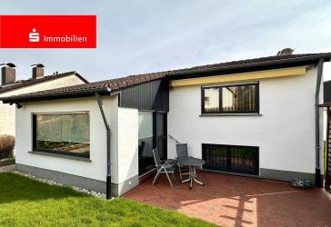 Einfamilienhaus mit Garage und Garten in Friedrichsdorf