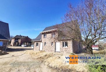 Neubau einer hochwertigen Doppelhaushälfte in zweiter Reihe mit familienfreundlichem Grundriss