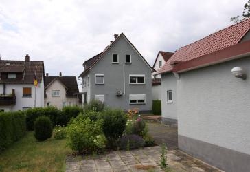 Hungen: Einfamilienhaus mit ca. 205m² Wohnfläche auf ca. 739m² Traumgrundstück