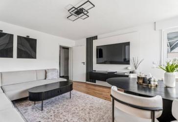 Moderne 3-Zimmer-Wohnung mit Balkon