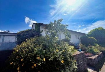 schickes Bungalow in guter Lage von Wermelskirchen mit Garten und Garage