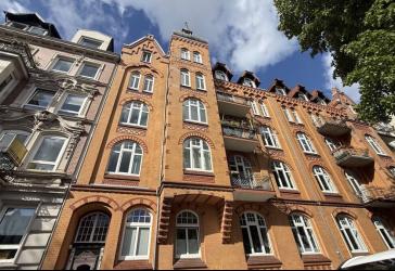 5,5-Zimmer-Wohnung, Am Burgfried 4, 1. OG ! Bitte bewerben Sie sich online !
