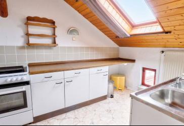 Dachgeschoss-Wohnung mit EBK im Herzen von Mühlhausen