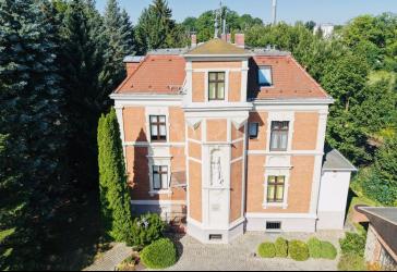 Vorschaubild Villa