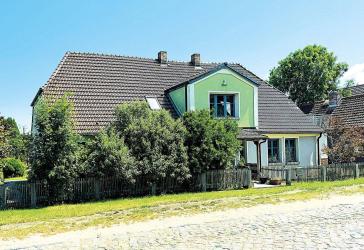 2 Ferienhäuser mit Ferienwohnungen und Sauna 17375 Vogelsang-Warsin, Luckower Straße 6