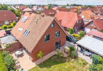 Modernisierte Doppelhaushälfte in familienfreundlicher Wohnlage - Einziehen und wohlfühlen